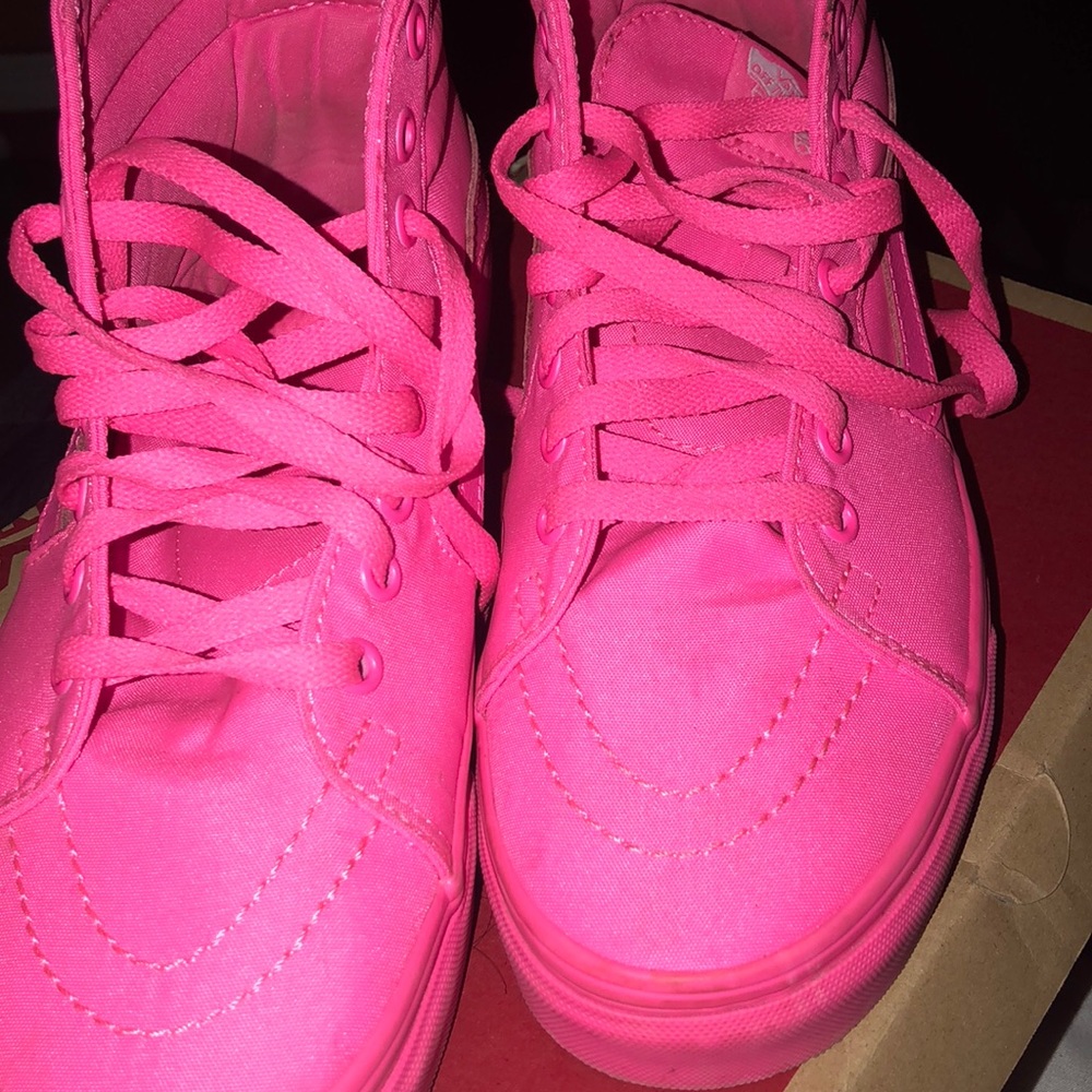 Pink VANZ